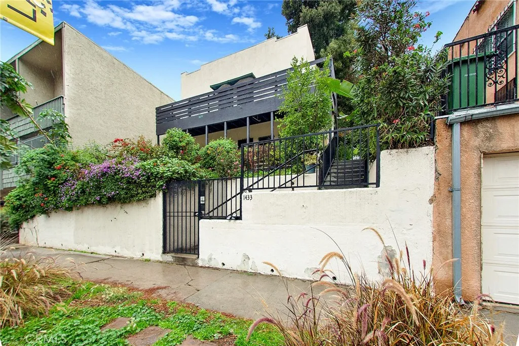 1431 Silver Lake Boulevard, Silver Lake, California 90026 home-pic-25